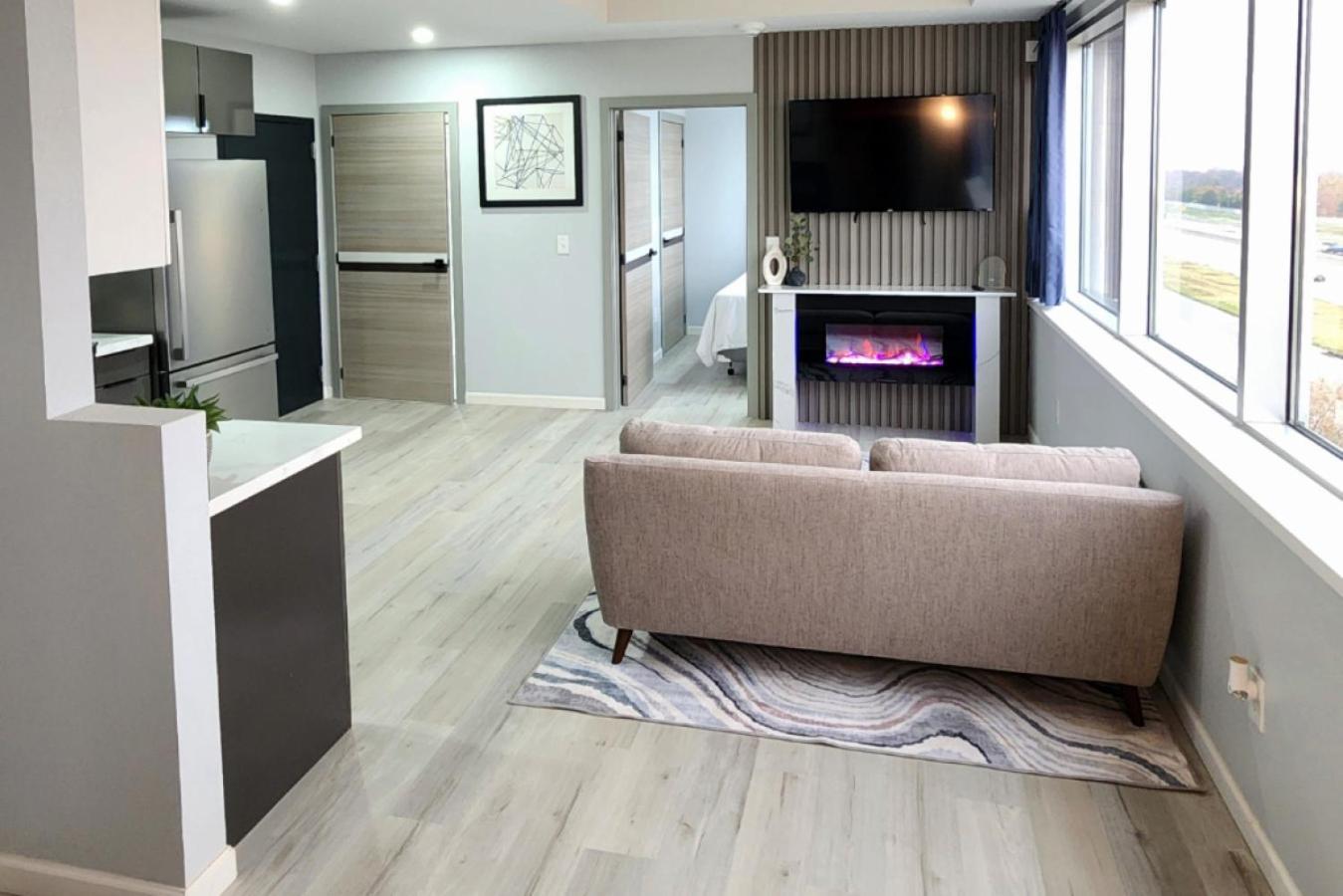 Reese Tower Aparthotel Tulsa Ngoại thất bức ảnh